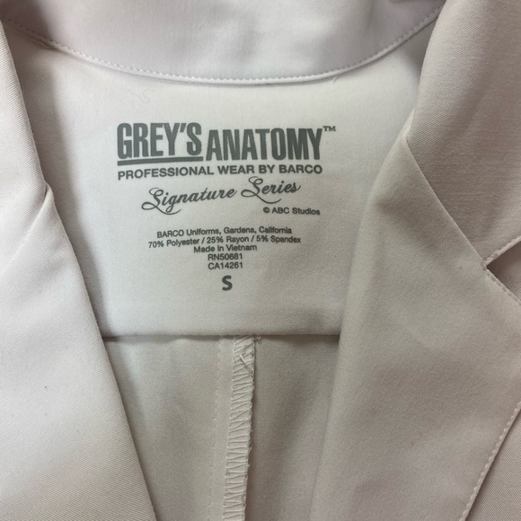 Lab coat - Picture 2 of 2
